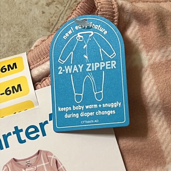 NWT Carter’s One Piece Fleece Sleepwear. - Picture 3 of 3